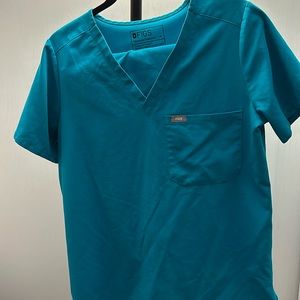 Figs Medium Scrubs set